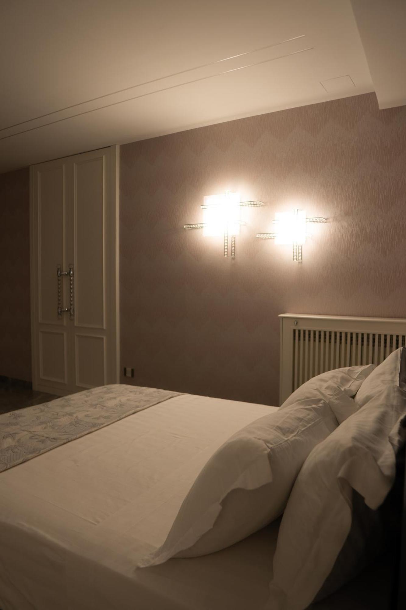 Suite D'Elite Chiaia Neapol Zewnętrze zdjęcie